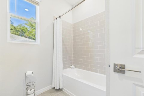 Villa ou maison à louer à Ocala, Floride: 4 chambres, 166.02 m2 № 2118452 - photo 25