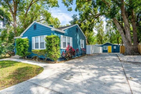 Commercial property in Orlando, Florida 179.67 sq.m. № 2095495 - photo 21