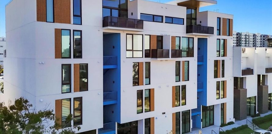 Condo in Sarasota, Florida, 2 bedrooms  № 2148373