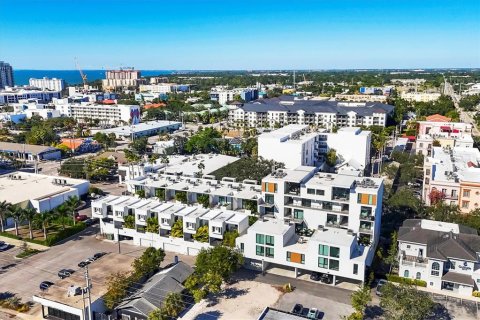Condo in Sarasota, Florida, 2 bedrooms  № 2148373 - photo 28
