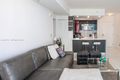 Copropriété à vendre à Miami Beach, Floride: 1 chambre, 63.73 m2 № 2001956 - photo 2