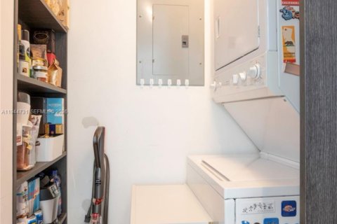 Copropriété à vendre à Miami Beach, Floride: 1 chambre, 63.73 m2 № 2001956 - photo 13