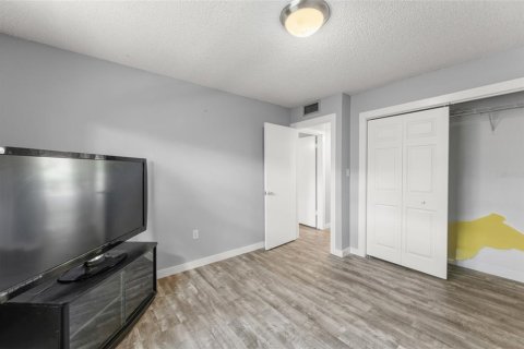 Condo in Winter Park, Florida, 2 bedrooms № 2114751 - photo 23