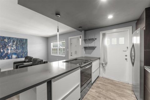 Condo in Winter Park, Florida, 2 bedrooms № 2114751 - photo 15