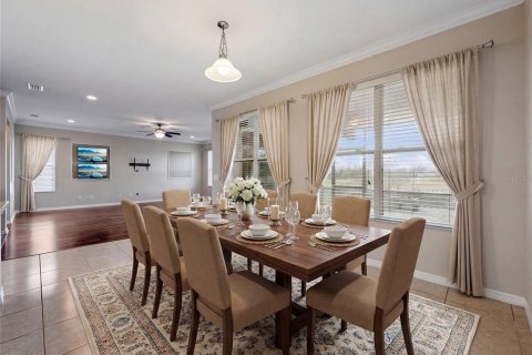 Villa ou maison à vendre à Apopka, Floride: 6 chambres, 380.71 m2 № 2142164 - photo 12