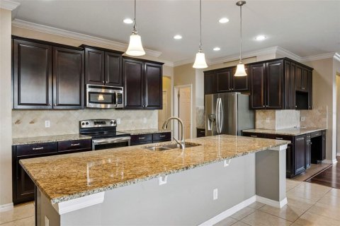 Villa ou maison à vendre à Apopka, Floride: 6 chambres, 380.71 m2 № 2142164 - photo 9
