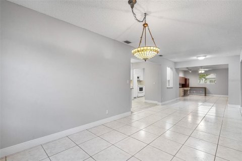 Casa en venta en Plantation, Florida, 2 dormitorios, 176.33 m2 № 1876572 - foto 22