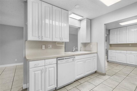 Casa en venta en Plantation, Florida, 2 dormitorios, 176.33 m2 № 1876572 - foto 17