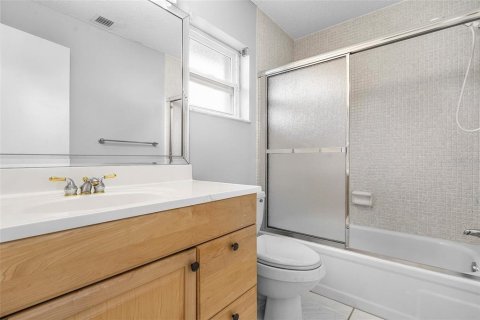 Casa en venta en Plantation, Florida, 2 dormitorios, 176.33 m2 № 1876572 - foto 28