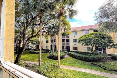 Copropriété à louer à Hollywood, Floride: 1 chambre, 49.89 m2 № 1971084 - photo 26