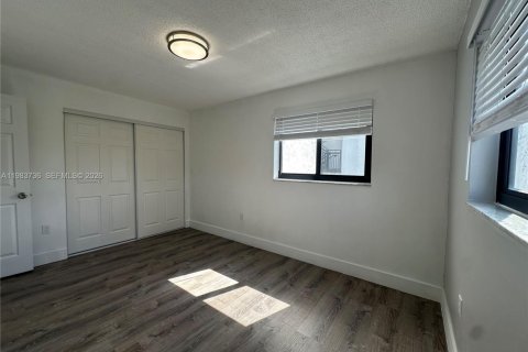 Снять в аренду квартиру в Майами, Флорида 2 спальни, № 2049462 - фото 20