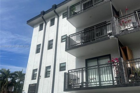 Снять в аренду квартиру в Майами, Флорида 2 спальни, № 2049462 - фото 27