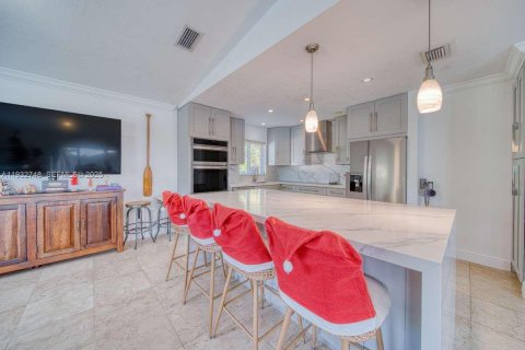 Снять в аренду виллу или дом в Пайнкрест, Флорида 5 спален, 277.22м2, № 1992289 - фото 13