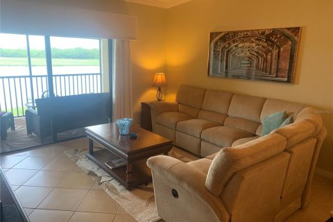 Condo in Bradenton, Florida, 2 bedrooms  № 962076 - photo 11