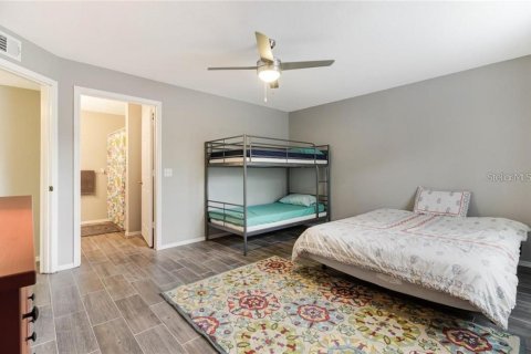 Condo in Orlando, Florida, 2 bedrooms  № 1636651 - photo 13
