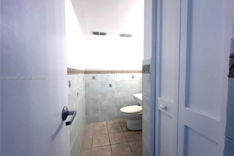 Купить кондоминиум в Авентура, Флорида 1 спальня, 68.84м2, № 2043361 - фото 10