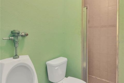Casa en venta en Brandon, Florida, 4 dormitorios, 447.7 m2 № 1903852 - foto 30