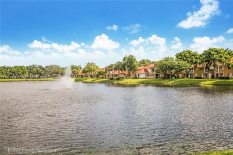 Casa en alquiler en Plantation, Florida, 3 dormitorios, 138.61 m2 № 1895611 - foto 13