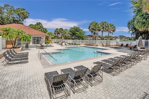 Casa en alquiler en Plantation, Florida, 3 dormitorios, 138.61 m2 № 1895611 - foto 4