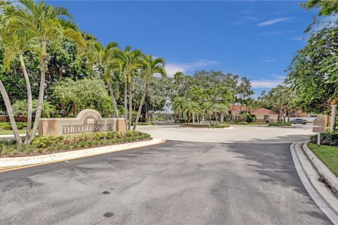 Casa en alquiler en Plantation, Florida, 3 dormitorios, 138.61 m2 № 1895611 - foto 2