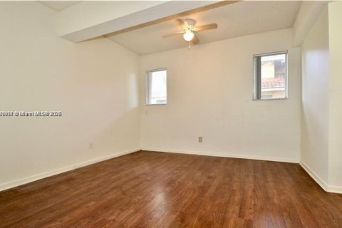 Casa en alquiler en Plantation, Florida, 3 dormitorios, 138.61 m2 № 1895611 - foto 23