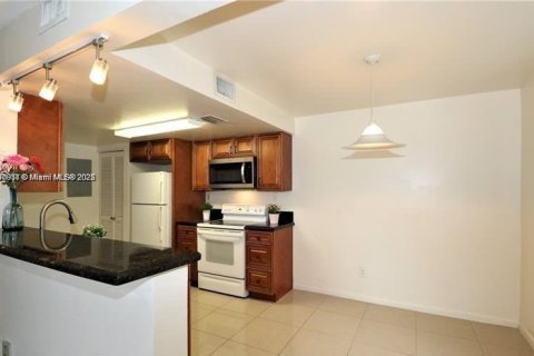 Casa en alquiler en Plantation, Florida, 3 dormitorios, 138.61 m2 № 1895611 - foto 24