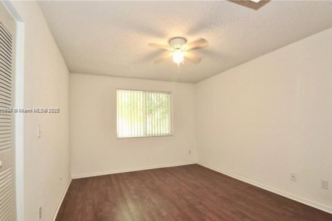 Casa en alquiler en Plantation, Florida, 3 dormitorios, 138.61 m2 № 1895611 - foto 30