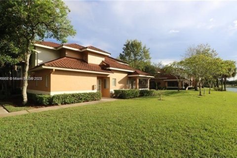 Casa en alquiler en Plantation, Florida, 3 dormitorios, 138.61 m2 № 1895611 - foto 17
