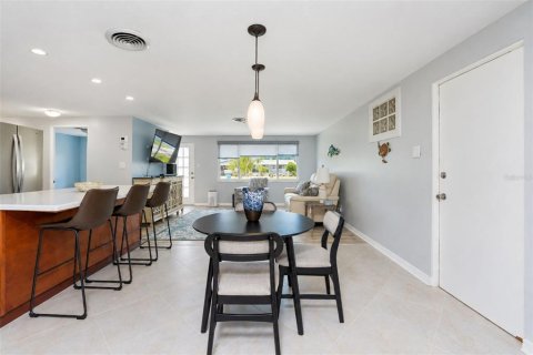 Villa ou maison à vendre à Englewood, Floride: 3 chambres, 94.2 m2 № 2426976 - photo 13