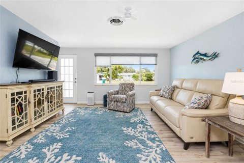Villa ou maison à vendre à Englewood, Floride: 3 chambres, 94.2 m2 № 2426976 - photo 27