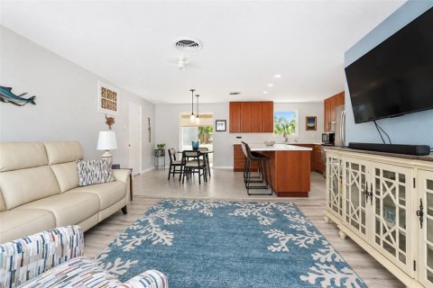 Villa ou maison à vendre à Englewood, Floride: 3 chambres, 94.2 m2 № 2426976 - photo 26