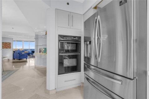 Снять в аренду кондоминиум в Санни-Айлс-Бич, Флорида 2 спальни, 176.51м2, № 1992487 - фото 6