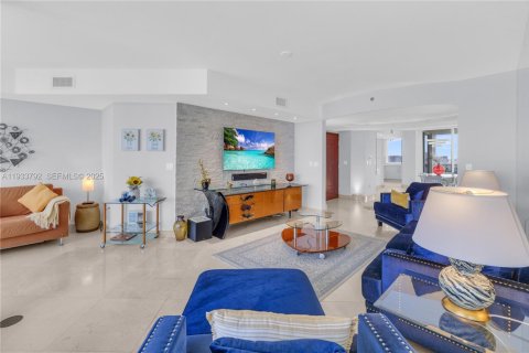 Снять в аренду кондоминиум в Санни-Айлс-Бич, Флорида 2 спальни, 176.51м2, № 1992487 - фото 27