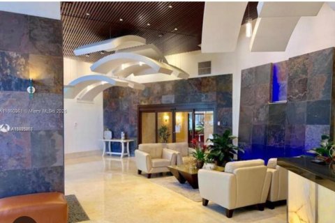 Condominio en alquiler en Aventura, Florida, 2 dormitorios, 118.08 m2 № 1888978 - foto 7