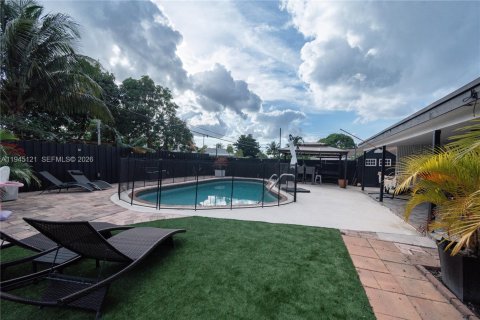 House in Pompano Beach, Florida 2 bedrooms, 102.56 sq.m. № 2002214 - photo 22