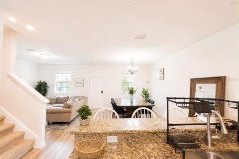 Touwnhouse à louer à Windermere, Floride: 3 chambres, 150.22 m2 № 2157471 - photo 5
