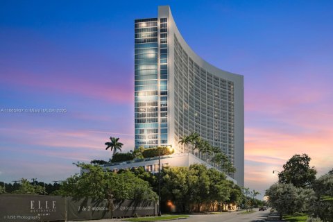Copropriété à vendre à Miami, Floride: 2 chambres, 107.58 m2 № 2057529 - photo 26
