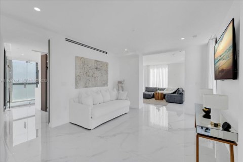 Villa ou maison à vendre à Miami Beach, Floride: 3 chambres, 292.92 m2 № 1988689 - photo 26