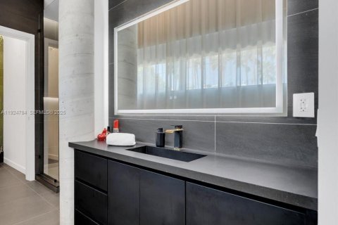 Villa ou maison à vendre à Miami Beach, Floride: 3 chambres, 292.92 m2 № 1988689 - photo 14