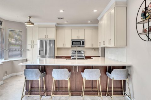 Villa ou maison à louer à Weston, Floride: 5 chambres, 223.71 m2 № 1946508 - photo 6