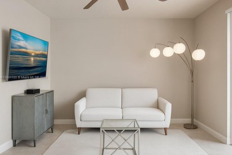 Villa ou maison à louer à Weston, Floride: 5 chambres, 223.71 m2 № 1946508 - photo 11