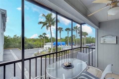 Condominio en venta en Holmes Beach, Florida, 2 dormitorios, 96.15 m2 № 2098324 - foto 12