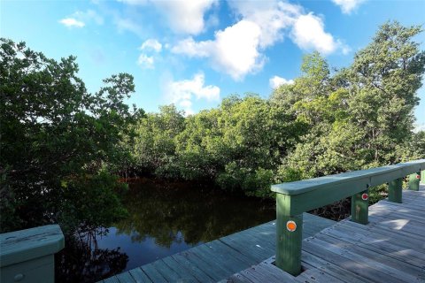 Condominio en venta en Holmes Beach, Florida, 2 dormitorios, 96.15 m2 № 2098324 - foto 23