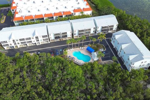 Condominio en venta en Holmes Beach, Florida, 2 dormitorios, 96.15 m2 № 2098324 - foto 25