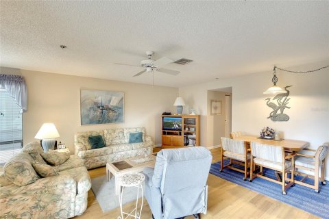 Condominio en venta en Holmes Beach, Florida, 2 dormitorios, 96.15 m2 № 2098324 - foto 5