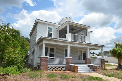 House in Arcadia, Florida 4 bedrooms, 171.68 sq.m. № 1751320 - photo 3