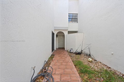 Condominio en venta en Aventura, Florida, 3 dormitorios, 158.58 m2 № 1861456 - foto 24