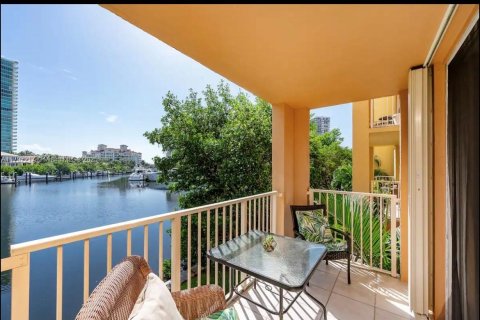 Condominio en alquiler en Aventura, Florida, 2 dormitorios, 102.19 m2 № 1935647 - foto 22