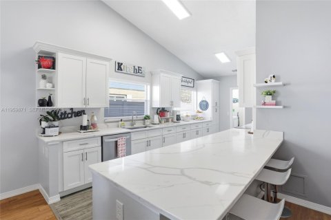 Villa ou maison à vendre à Orlando, Floride: 3 chambres, 128.48 m2 № 2020028 - photo 10