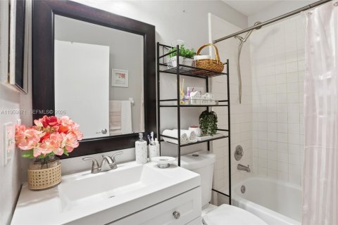 Villa ou maison à vendre à Orlando, Floride: 3 chambres, 128.48 m2 № 2020028 - photo 20